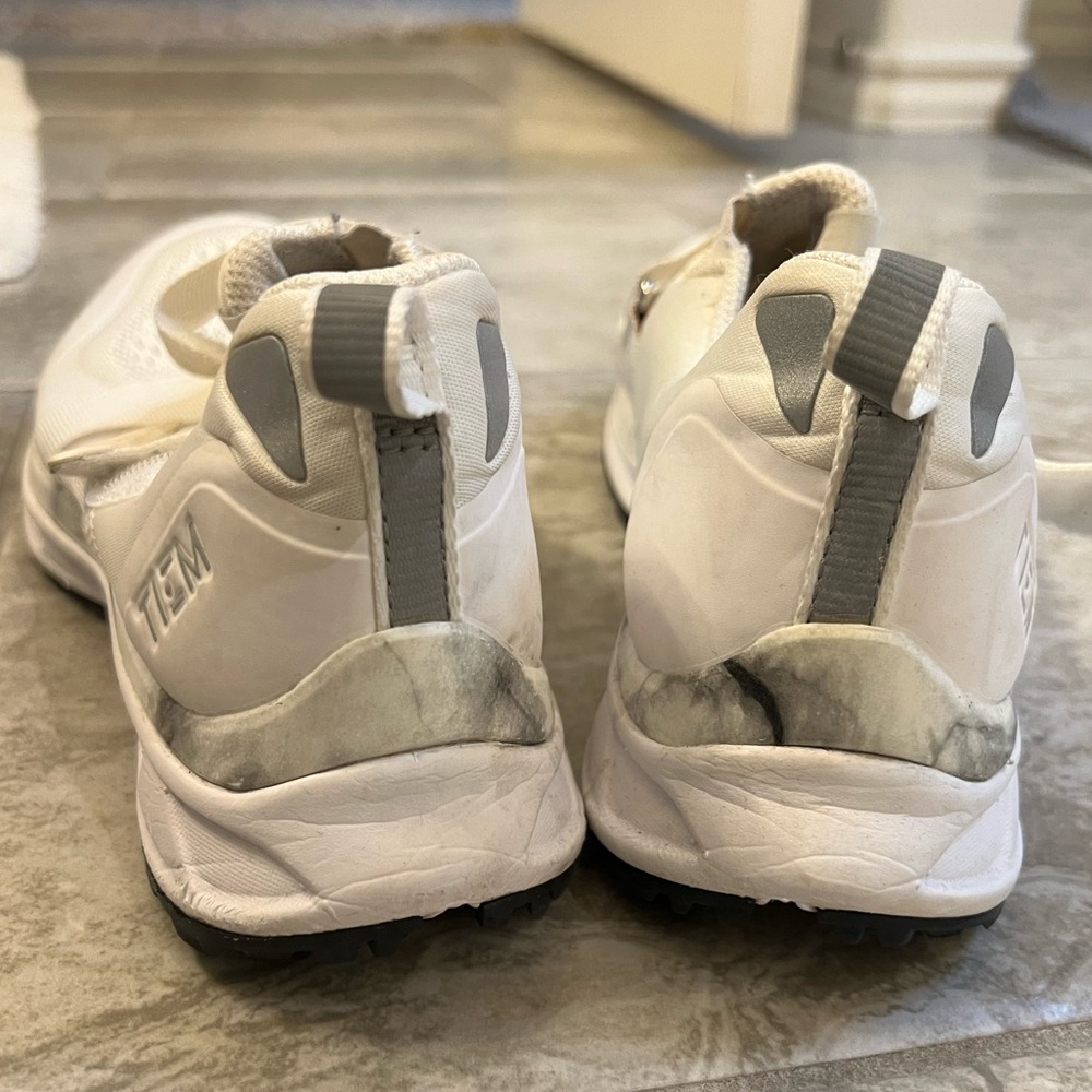 Tiem cycle shoes with SPD clips